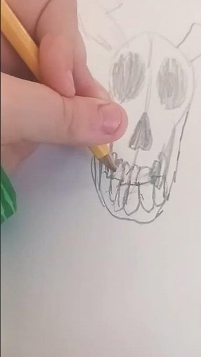 how to draw a wendigo skull.