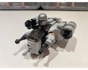 LEGO MOC-104463 Modified Razor Crest Microfighter (Star Wars 2022)