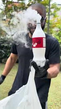 Dry Ice and Water vs Plastic Bottle#dryice #scienceexperiment #pressure #physics #slowmotion
