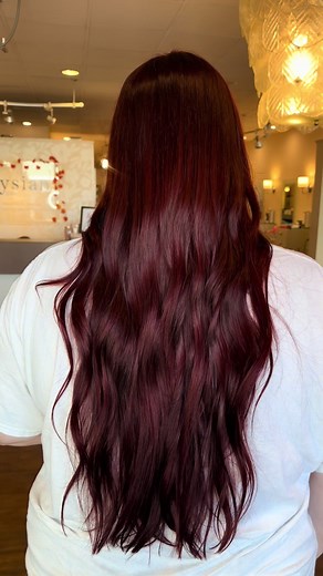 Red refresh for the best 🍒✨ Formula Redken color fusion 6rr 5rv 20vol Shades eq 6rr 5rv 000 #redken #shadeseq #redhair #redhead #colorfusion #redkencolor #redkenpartner