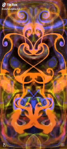 Exploring Dynamic Abstract Patterns in Motion