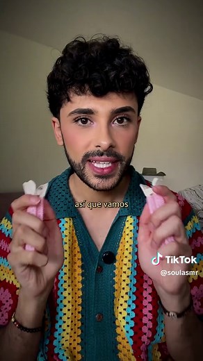 ASMR relajante para dormir: sonidos suaves y maquillaje para dormir