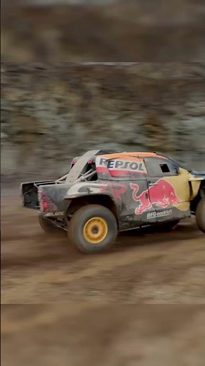 Motorcycle vs Car – Who’s Faster?