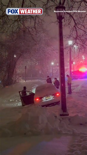 DANGEROUS ROAD CONDITIONS ⚠️: A car slid off a road in Mamaroneck, New York, amid heavy snow and slick road conditions. Officials are warning residents to stay off the roads until the storm passes. | FOX Weather