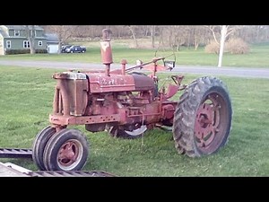 Will It Run? 1944 Farmall H bought at auction!