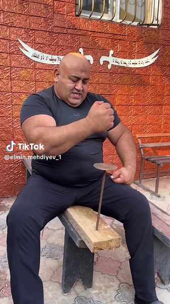 elmin.mehdiyev_1 (@elmin.mehdiyev_1)’s video of How To Make Ai Bf Gemini Prompt