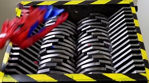 SHREDDING TOYS - Super Heroes Edition ! - The shredder show _ Experiment At Home ( 720 X 1280 )