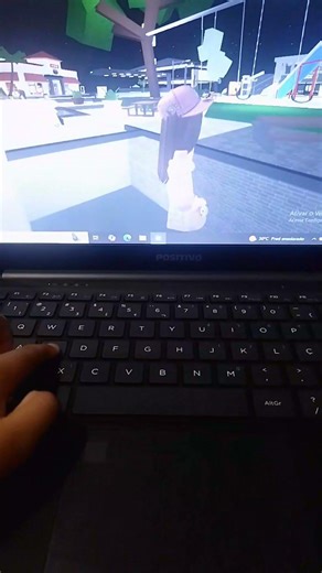 #roblox como andar no notebook Brookhaven