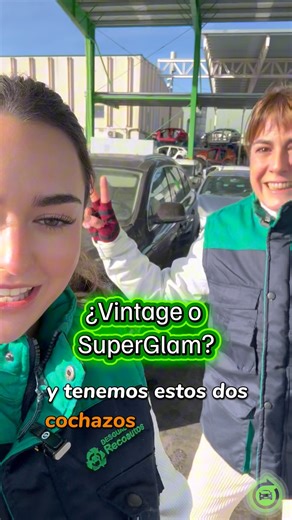 ¿Que prefieres? ¿Audi Q7 u Opel Corsa A? 🙌🏼 #audiq7 #opelcorsa #recoautos #clasico #glamuroso