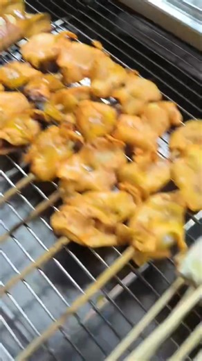 เดินตลาดหาชื้ออาหารทะเลของโปรดเด็กๆ | Puji Puji