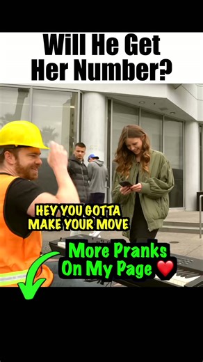Beach babe's stunning surprise by a piano 🎹