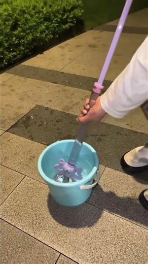 You know girls are irresistible to this magic wand toy!
