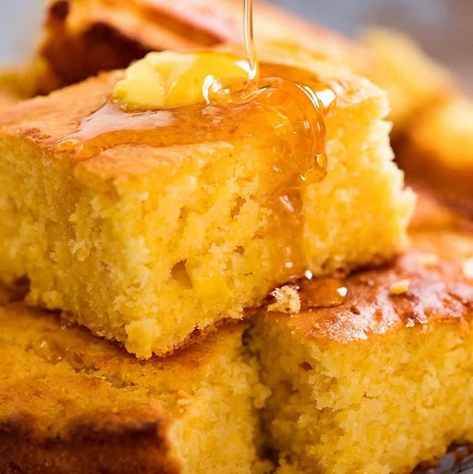 44K views · 860 reactions | https://www.recipetineats.com/cornbread-recipe/ To-die-for Cornbread! Crispy edges, it’s soft on the inside, savoury with a touch of sweet and so moist, you don’t need butter to scoff it down (but who in their right mind would skip butter…??) This is quick cornbread recipe that will be on your table in 30 minutes! | RecipeTin | Facebook