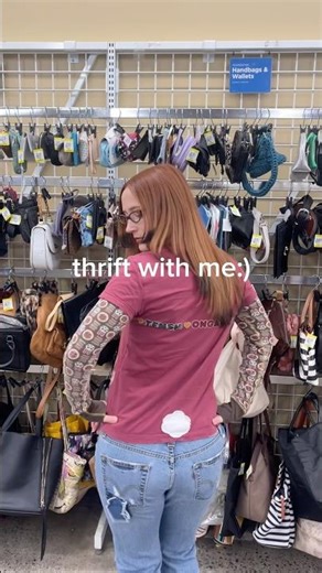 let’s hit the thrift my girls !!!!! full vlog and haul live on my channel now :* 💕💕💕