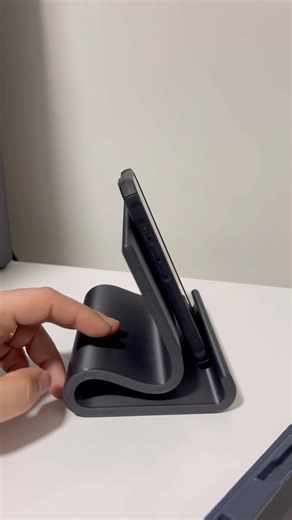 Bambu P1S 3D Print – iPhone / Tablet Stand (Simple & Useful)
