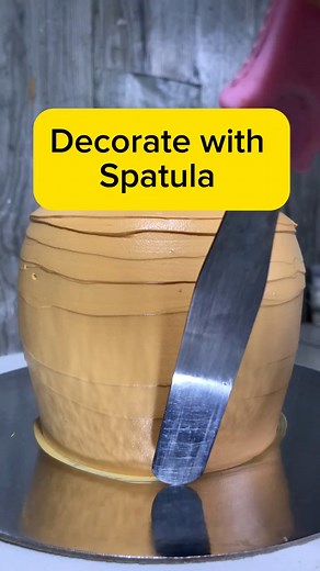 Decorate with spatula #decoratewithspatula #cakedecorating #caketutorials | Mildss Sweetss