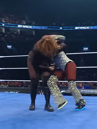 Bayley becomes No. 1 Contender to WWE Women’s Title: SmackDown highlights | WrestleStorm