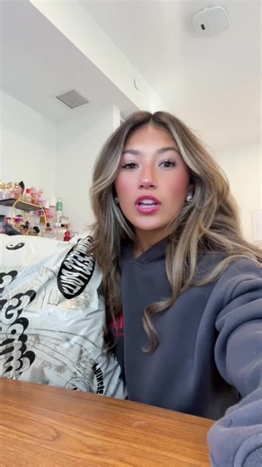 Get 25% Off with DAKOTAH20 at Princess Polly