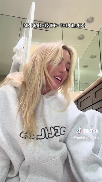 MR BRIGHTSIDE Cover by Talented Singer