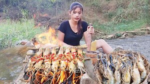 Hello Everyone. Welcome to Lisa Cooking Page, Today i have new videos about " Yummy Lobster Cooking Spicy Recipe and Eating for lunch " Hope you like and support. Thank you #Lisacooking #Lobster | Lisa Cooking
