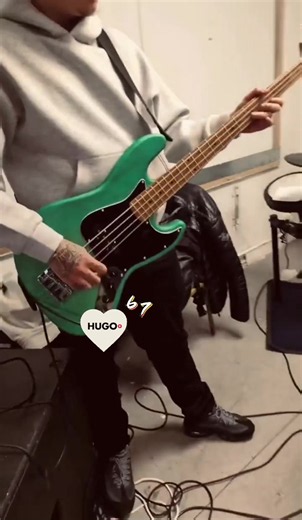 HUGO BAND cardas — Pêtkø Jr Täñçøś live collaboration