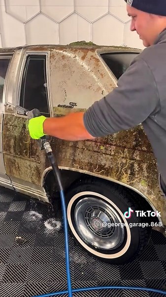 #carwash #carclean #carwashing #cardetailing #washing #detailing #fyp #carcleaning #washcar #washingcar #asmr #cardetail #oddlysatisfying #asmrsounds #foryoupage #cleaning #satisfyingvideo #asmrvideo