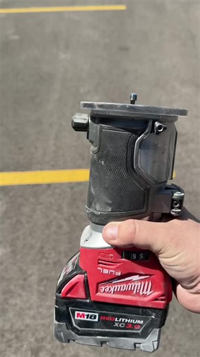 Milwaukee Compact Router: Perfect for DIY and Woodworking