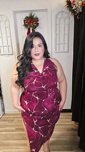 “Divas, la Navidad esta a tan solo unos dias🎄✨ Aquí les dejamos ideas de outfits curvy para sus cenas, posadas y fiestas 🎉 Porque tus curvas merecen brillar esta Navidad 💃 Haz tu orden online o visítanos en tienda… ¡te esperamos! 💖👗” | Divas Plus Boutique