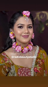 Glam Haldi makeup #radixbeautystudio #makeupartist #makeupaddict #glamwithrakhisingh | Glamwithrakhisingh