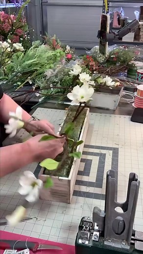 13K views · 344 reactions | Southern Charm Wreaths on Reels | Facebook