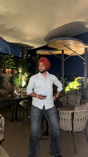 ‎مہک دیپ سنگھ ✍🏻‎ on Instagram: "𝙒𝙚 𝙙𝙤𝙣’𝙩 𝙧𝙪𝙣, 𝙒𝙚 𝙍𝙚𝙡𝙤𝙖𝙙 🎖️ #arjandhillon #arjan #arjandhillonofficial #yaari #brother #fortuner #thar #scorpio #cars #life #lifeisgood #lifegoals #adventure #travel #travelling #night #nightride #clubs #party #instagood #explore #viral #reels #reelsındia #share #shareforshare #trending #trendingreels [ brothers, cars, night, life, adventure, thrill, party, clubs, friends, fun]"