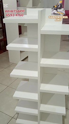 Zapatera de Madera Caoba en Guatemala