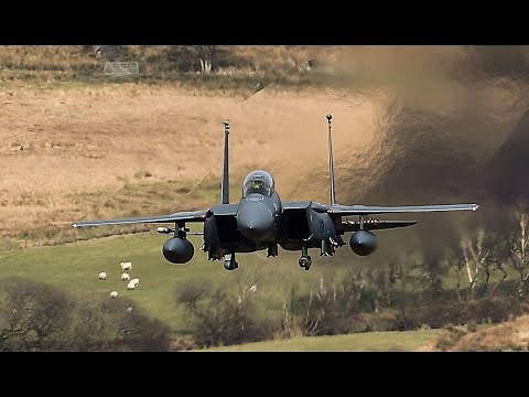 MACH LOOP F15s Incoming! - 4K