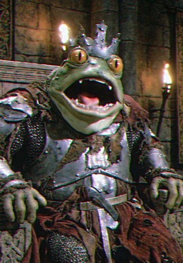 The Frog King is ready to snuggle up. 🐸👑 #fantasy #film #frog