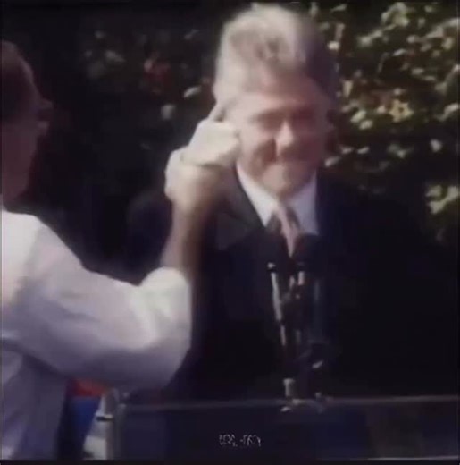 Michael Portillo on Instagram: "📼 Flashback Rewind 1998 🇺🇸 On This Day “I did not have sexual relations with that woman.” On this day in 1998, the United States entered one of the most watched political moments in modern history as President Bill Clinton was formally impeached by the House of Representatives. Televisions were locked in, headlines moved at lightning speed, and the nation found itself watching politics unfold like a real-time drama 📺📰. The impeachment stemmed from charges of 