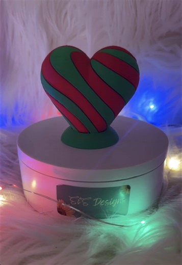 Custom 3D printed heart featuring the famous Freddy Krueger color red and green by S&S Designs (like and follow on Facebook) #freddykrueger #valentinesday #heart #fypシ #heart @Sarah Griscavage