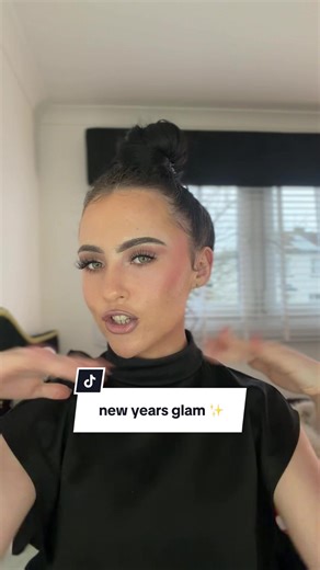 New Year's Glam Makeup Tutorial for Stunning Looks