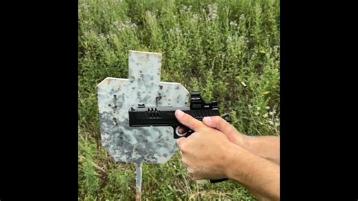 Glock vs Staccato 后坐力对比