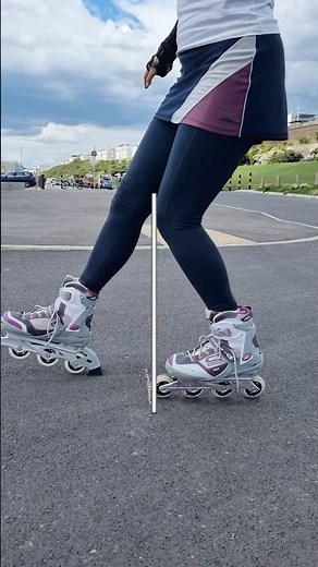 Heel Brake Stop made EASY for Beginners on inline skates & rollerblades with this Top Tip