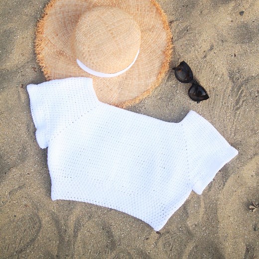 Off the Shoulder Crop Top - Free Crochet Pattern   Video tutorial - For The Frills