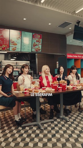 @LE SSERAFIM pick their @Jollibee USA @Jollibee 🐝 favorites. 🍗🥧 #ad Which order would you choose? #Jollibee