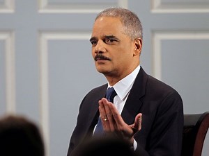 U.S. Justice Department vows to track down thieves in massive Target data breach