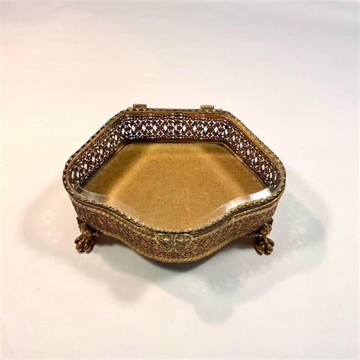 Vintage Jewelry Box, Brass Filigree Box, Brass Paw Feet, Ca: 1940s. - Etsy