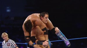 SmackDown: Justin Gabriel vs. Wade Barrett