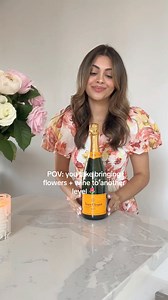 Elevate your gifts this year 🌷 simply take a pool noodle and use it at the top of your bottles to make this simple and beautiful bouquet! You can use real or faux flowers. Perfect for Mother’s Day 🌷 #homehacks #hometips #tipsandtricks #giftwrappinghacks #mamamilastips #wrappinghacks #mothersdaygift #mothersday | Chantel Mila - Home Tips