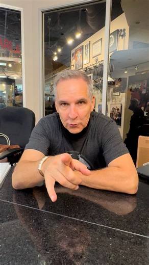 SURPRISE! 💥 The legendary creator of Spawn, Todd McFarlane, is joining the Phoenix Zoo at the Comic Conservation opening celebration on October 4! McFarlane will host a Wild Drawing session for kids from 10 to 11 a.m., followed by a meet-and-greet for all ages at 11:30 a.m. Each event requires a separate $10 ticket, per person, for entry. Tickets are limited, act now! 🎟️: https://www.phoenixzoo.org/events/comic-conservation/ #spawn #mcfarlanecomics #toddmcfarlane Todd McFarlane Productions | P