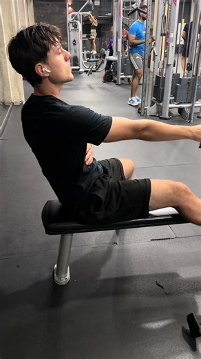 Rutina de espalda y calentamiento para el gym — tips para principiantes