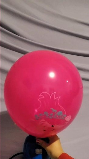 POPPY FROM TROLLS BALLOON INFLATION AND DEFLATION!!!