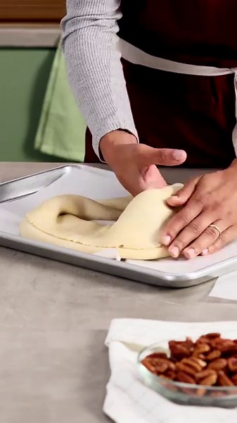Make mornings a treat with this easy recipe for our Pecan Kringle. With the flavors of rich pecans and spice topped with a delicious glaze, you might find the whole family getting up early to grab a slice! Click the link to get the recipe! https://www.bobsredmill.com/recipes/how-to-make/pecan-kringle | Bob's Red Mill Natural Foods