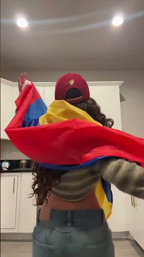 QUE VIVA LA AREPA CARAJ 🌹 #shorts #short #natiuv2